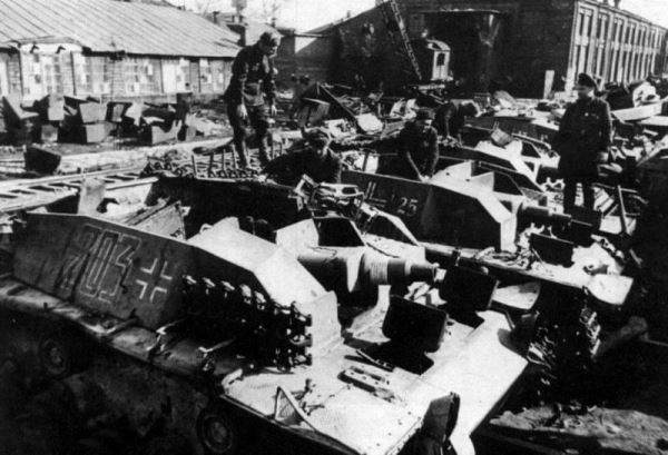 Противотанковые возможности советских 122-мм самоходных артиллерийских установок